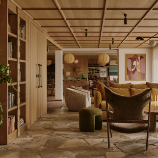 Website Square Images Lobby